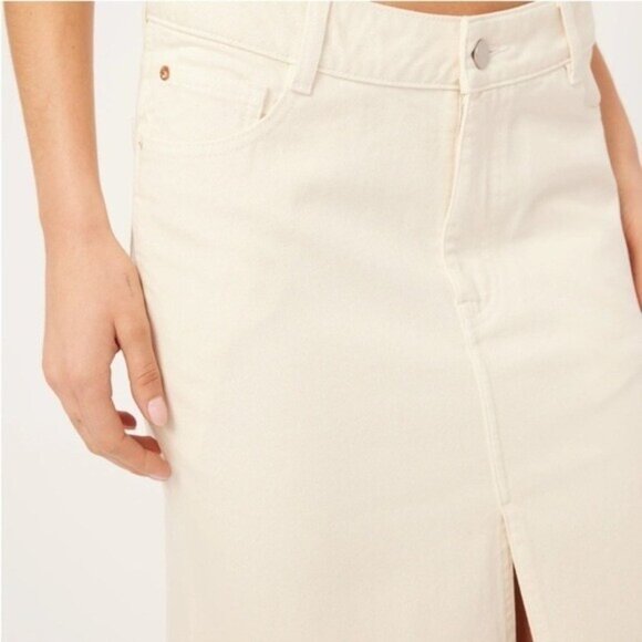 DL1961 Asra Maxi Skirt Ivory Cream Size 27 Front Slit Denim Jean Raw Hem - Picture 6 of 12
